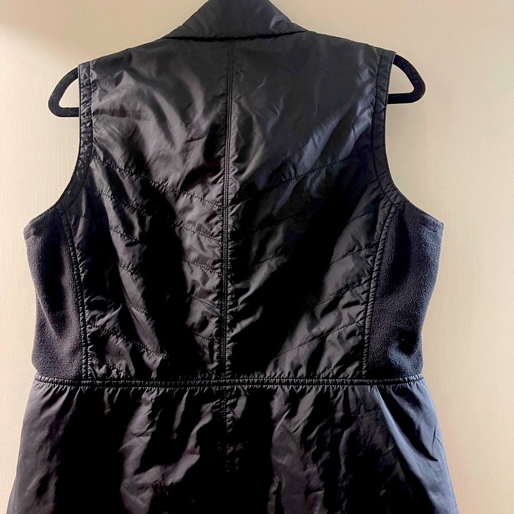 Columbia vest - Picture 3 of 10